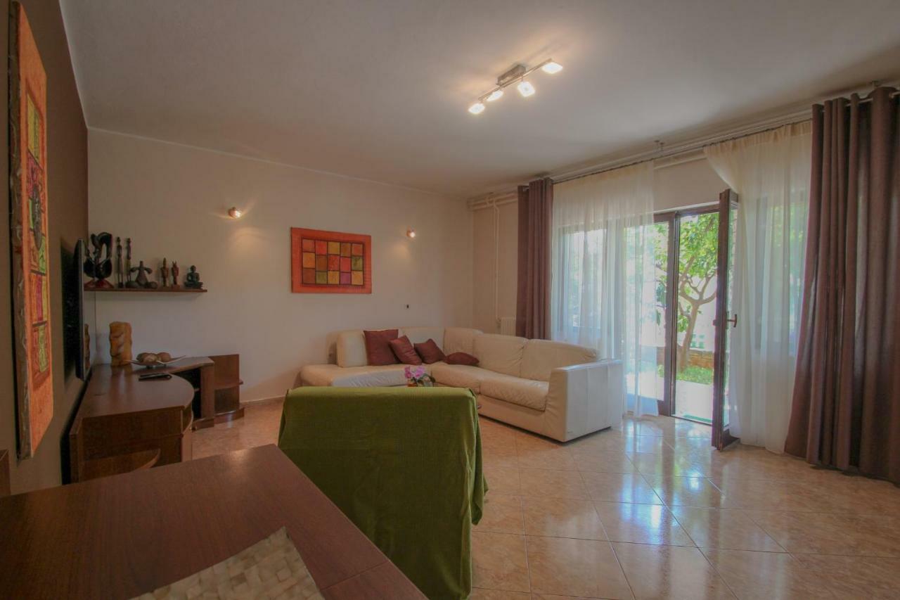 Apartment Sanja Novigrad Istria エクステリア 写真