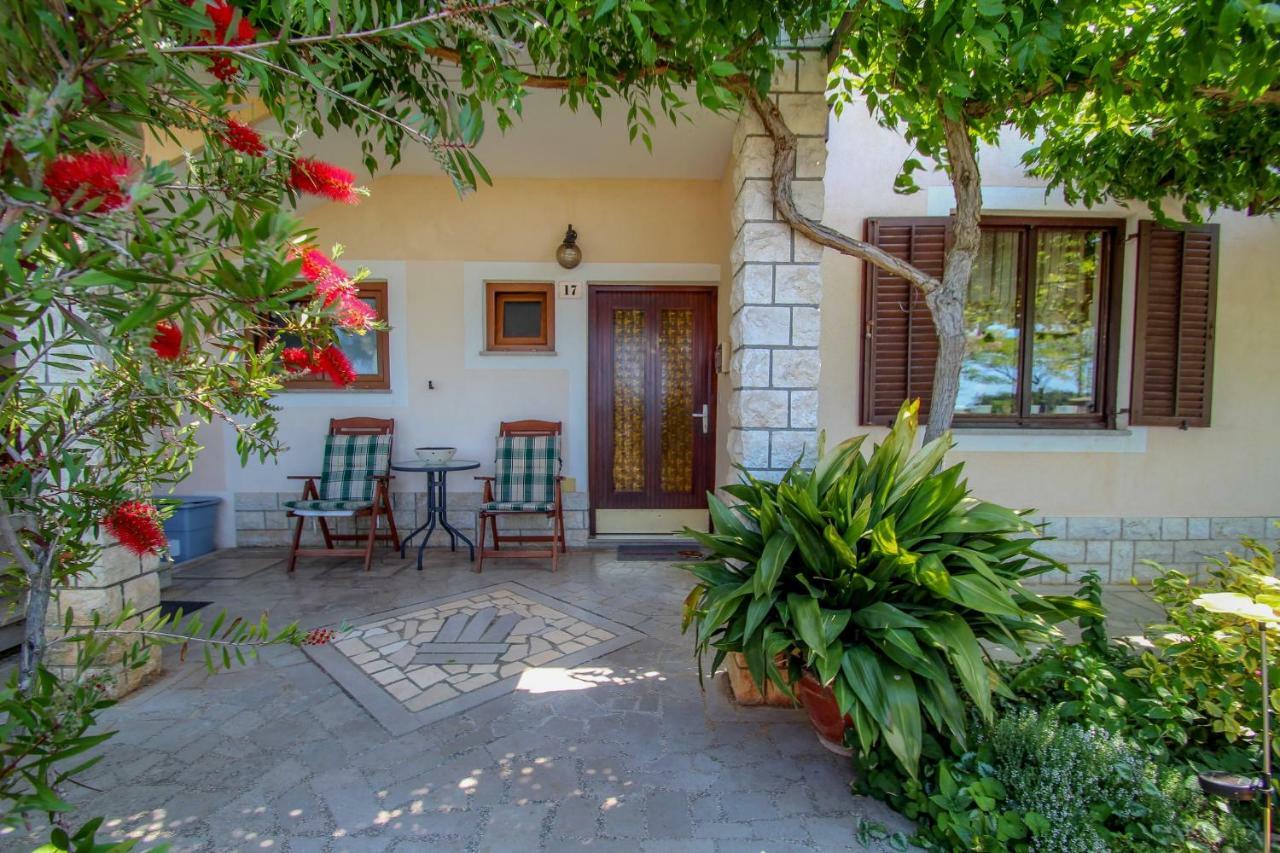 Apartment Sanja Novigrad Istria エクステリア 写真